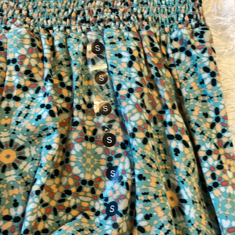 American Rag Shorts - Picture 3 of 5